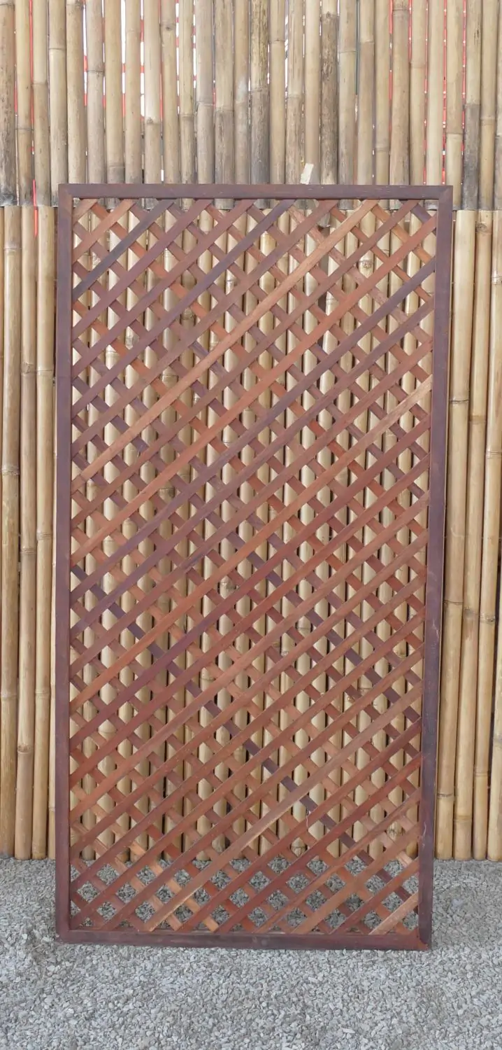  Product image 2 of the product “Garden Fence Lattice made from Hardwood Merbau 90 x 180cm ”
